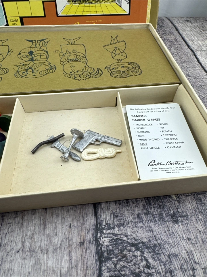 VTG COMPLETE 1963 Parker Brothers CLUE Mystery Detective Board Game  c. 1960 - Image 4 of 4