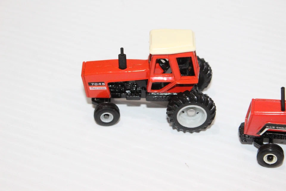 Vintage ERTL 1/64 Allis-Chalmers 8070 and 7045 DieCast Tractors - Image 2 of 4