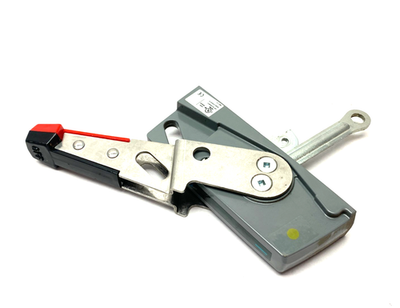 #ad #ad Siemens FHOH Flange Mounted Disconnect Handle Red Black Metal Body $202.49