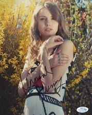Hannah Murray Skins Autographed Signed 8x10 Photo ACOA COA