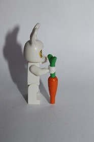 LEGO Bunny Suit Guy Minifigures Series 7 8831 