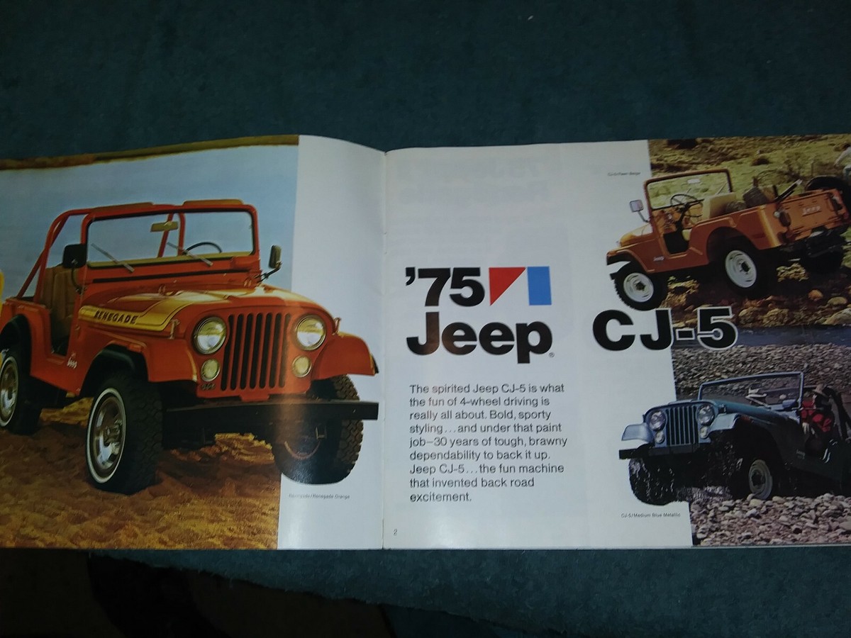 1975 JEEP SALES BROCHURE / ORIGINAL CJ-5 CHEROKEE PICKUP