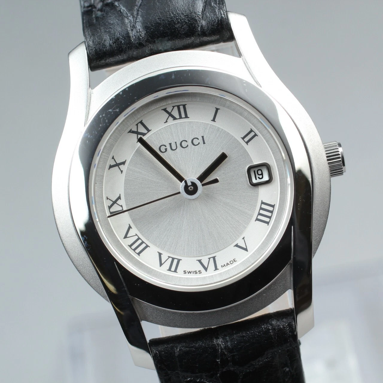 【NEUF】 Montre Bracelet Femme GUCCI 5500L Cadran Romain Argent 27mm Date Quartz