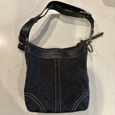 Authentic COACH Black Adjustable Crossbody Bag J0609-10403 Nice Condition