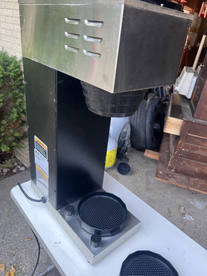 Cafetera Bunn 33200.0010 VPR-APS Pourover Airpot Foto 4 de 4