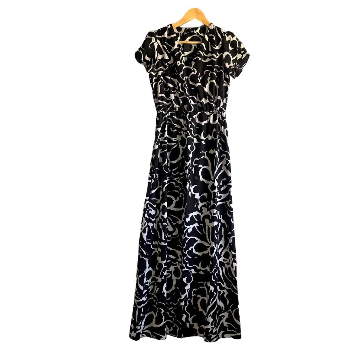 banana republic black and white maxi dress Banana Republic