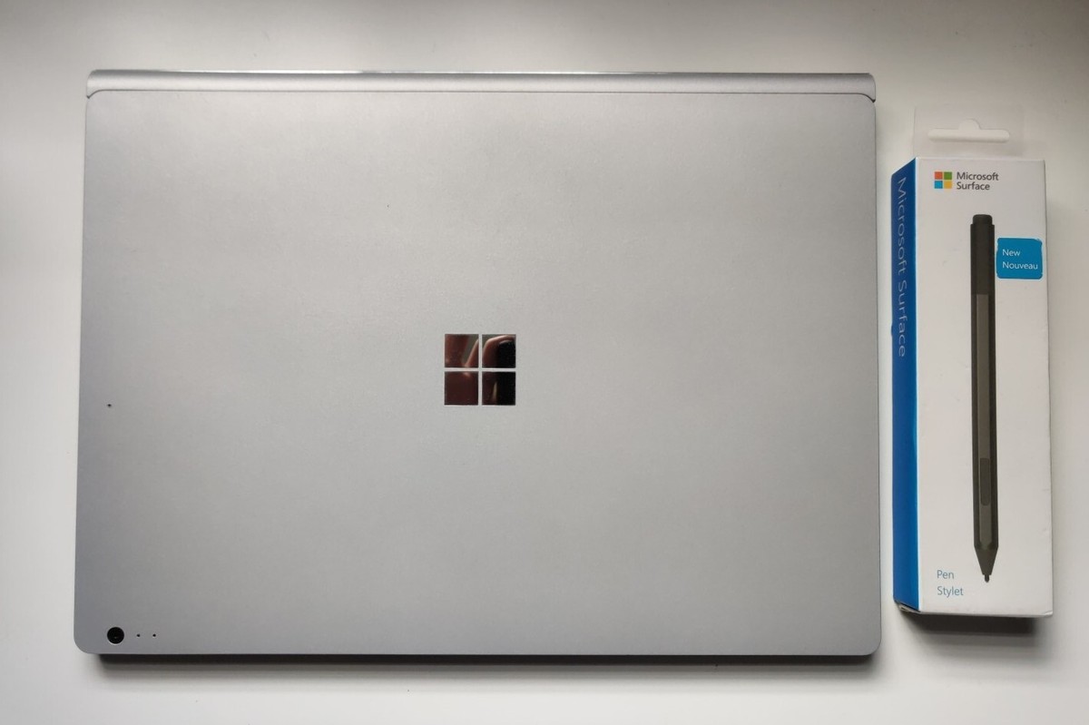 Microsoft Surface Book 2 13.5