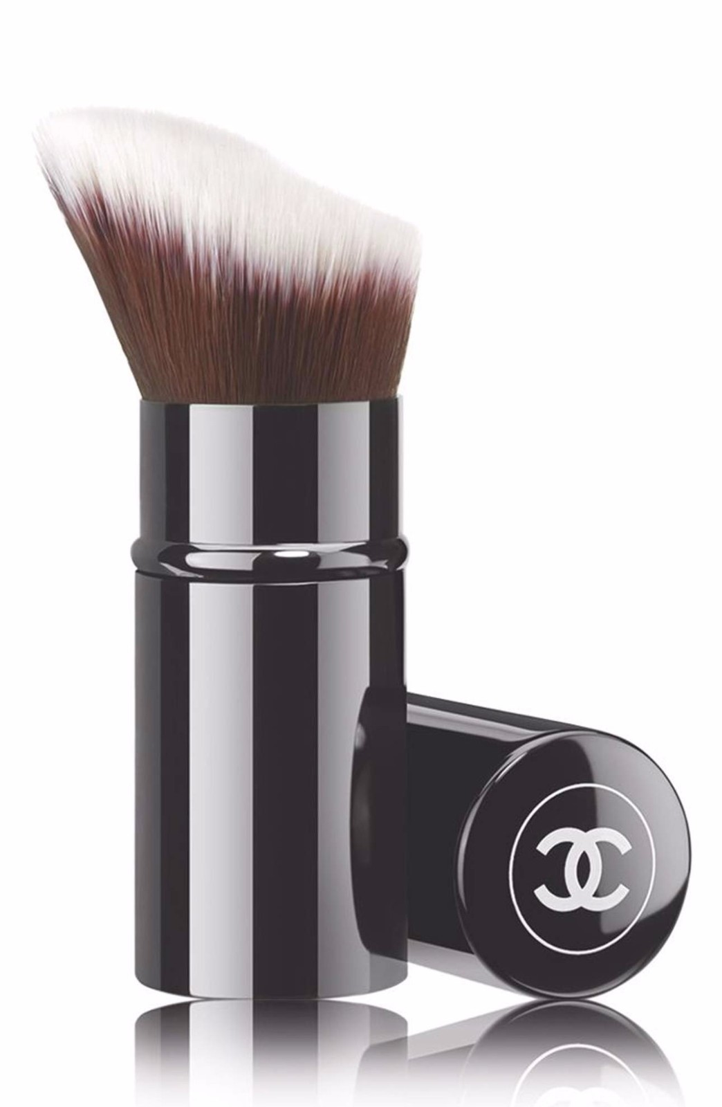 CHANEL LES PINCEAUX DE CHANEL RETRACTABLE FOUNDATION BRUSH*****NIB