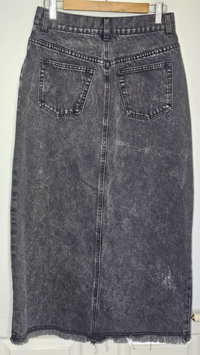 Ena Pelly Denim Midi Skirt Womens Size 8 Black Stone Wash Front Split Frayed Hem - Picture 2 of 9