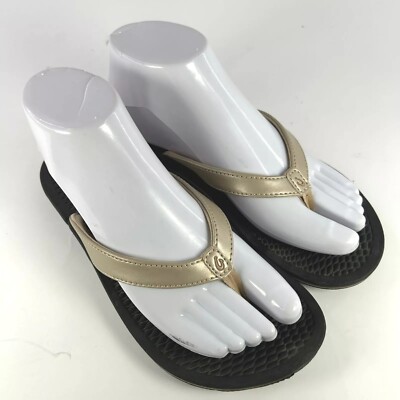 OluKai Ho'Opio Beach Flip Flop Shoes US 6 Beige Patent Thong Sandals 