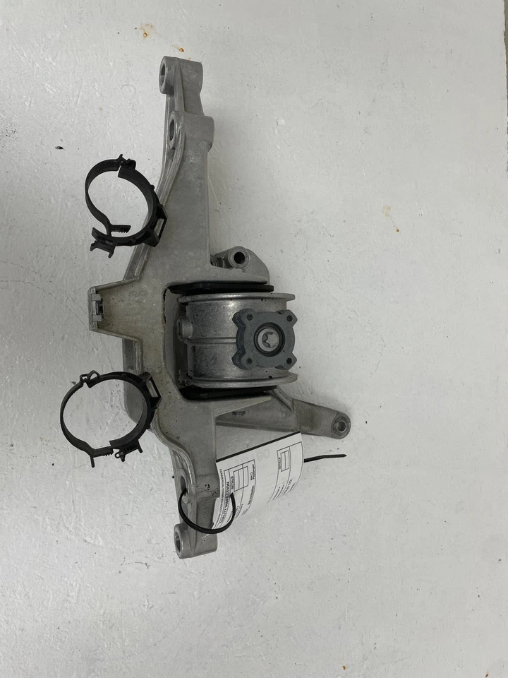 2009 PORSCHE BOXSTER ENGINE MOTOR MOUNT W/ SUPPORT BRACKET 9A137512322 OEM - Изображение 2 из 4