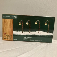 Dept 56 Village Accessories Acorn Street Lamps (52875)