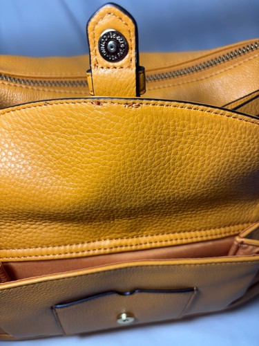 ๐ COACH Charlie Hobo Orange Pebbled Leather Gold Hardware - Picture 5 of 12