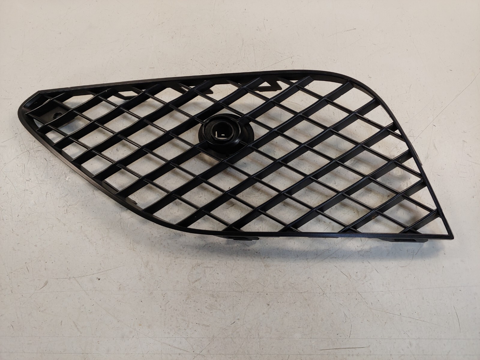 2011-2018 Bentley Continental GT Super Sport OEM LH Bumper Side Grille