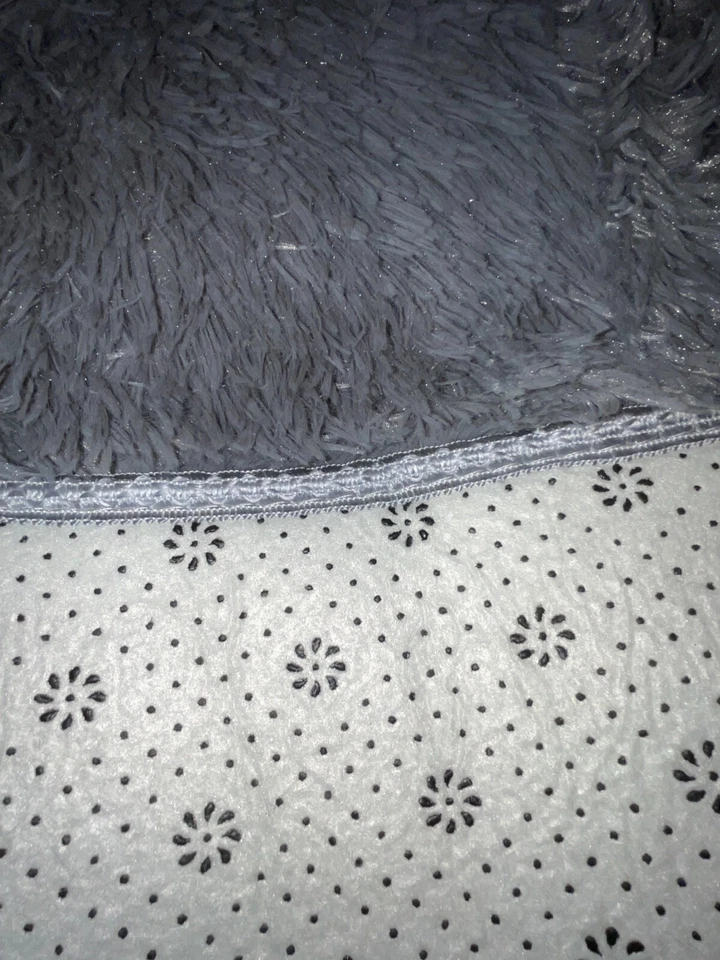 5x7 Rug for Living Room, Area Rugs for Bedroom, Non-Slip Carpet Carpet for Dorm  - Image 3 of 4