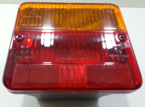 2 Luces Trasero Y Intermitentes SX - Dx Con Bombillas piaggio ape 50 Cc - Imagen 7 de 7