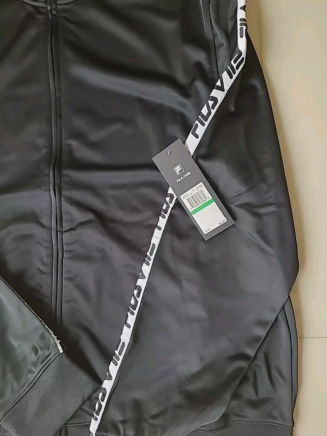 Giacca nera retrò da uomo Fila nastro bianco a righe manica con logo SM831821 taglia L nuova con etichette