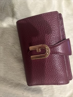 Wunderschöner Furla Geldbeutel Sophia Grainy Porpora
