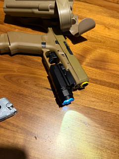 GLOCK 19X Gas Airsoft Pistol FDE Tan/Black w/ Tan Holster and 2 Magazines CO2