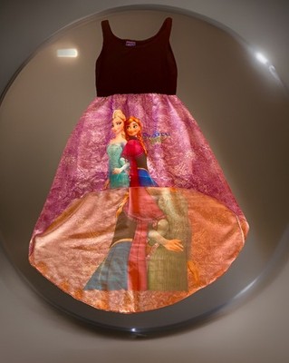 Mädchen Kleid Größe 98/104 Anna & Elsa Marke: DISNEY