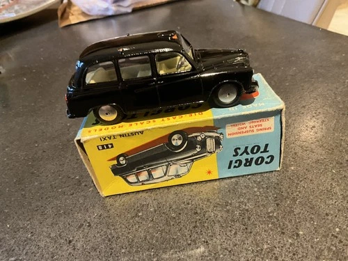 Corgi 418 Austin London Taxi cab Original Box  Mint Vintage Original Model 1960s