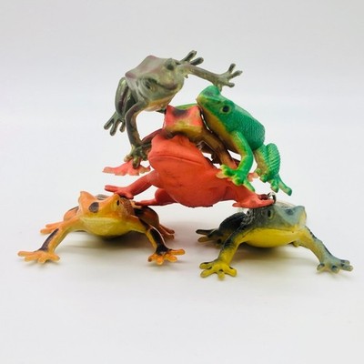 Unbranded Frog Figures 14 Animal Lot Plastic 2  Toy Model PVC