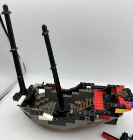 LEGO 6268 Renegade Runner Pirates Ship 1993 Partial Set Sail Minifig Hull Cannon