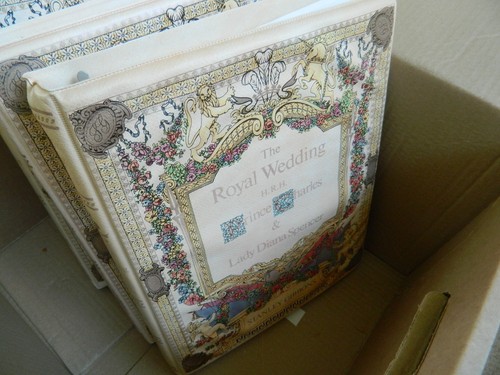 BR. COMMONWEALTH QEII 1981 ROYAL WEDDING A-Z STAMPS COLLECTION IN 3 ALBUMS - Picture 3 of 24