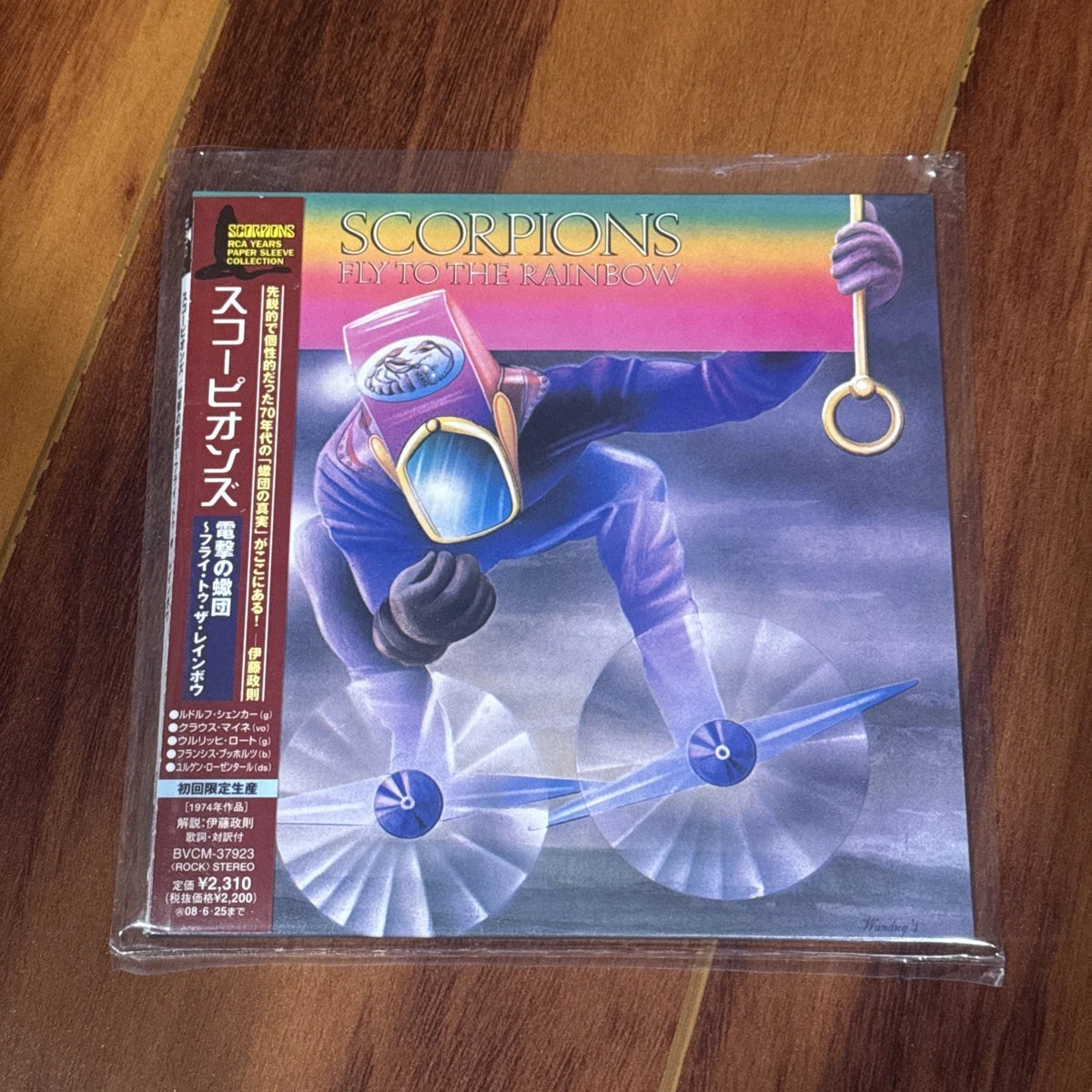 SCORPIONS サイン入りCD 189679420_o1.jpg?