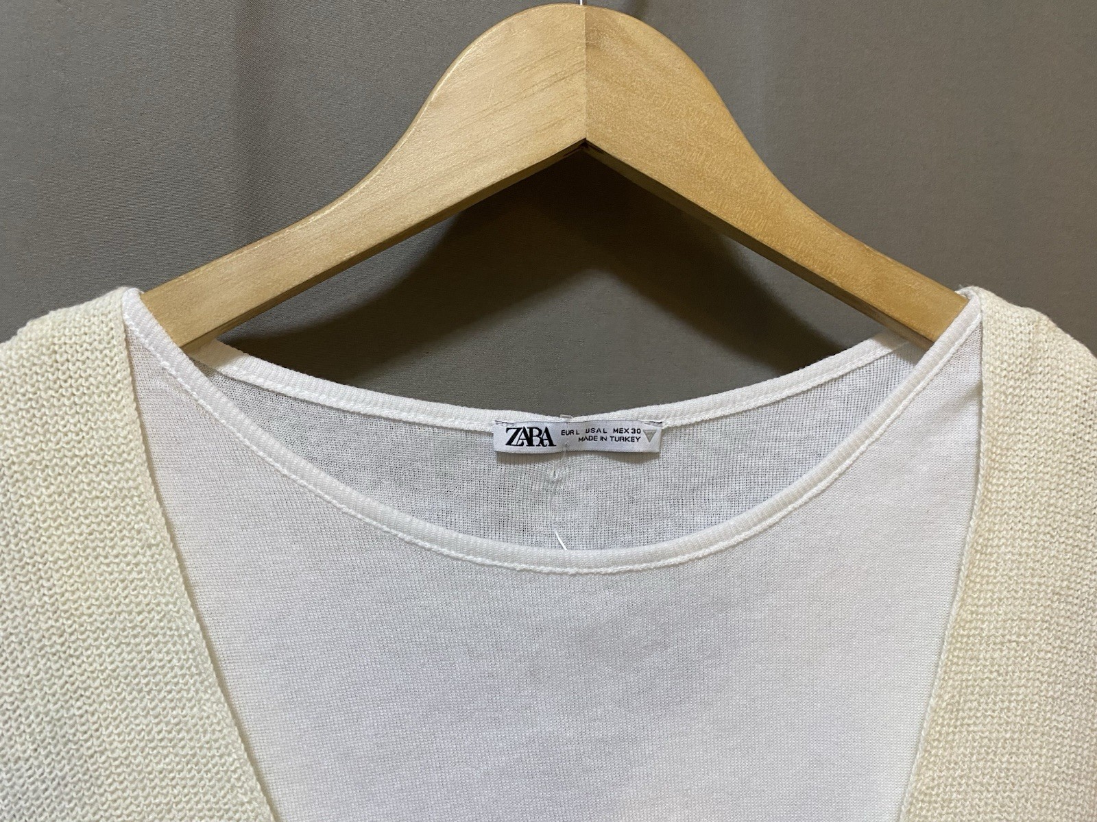 NWOT ZARA Women Sleeveless Layered-Look Faux 2-Piece Knit Top Size L White/Cream thumbnail 3