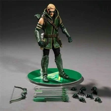 Mezco One:12 New Green Arrow Action Figure  DC Comics High Quality Toy With Box.
