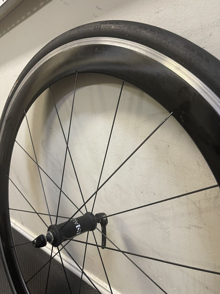 700c Bontrager Aura 5 Front Wheel Clincher Aluminum Carbon 700c Bontrager Aura 5 Front Wheel Clincher Aluminum Carbon