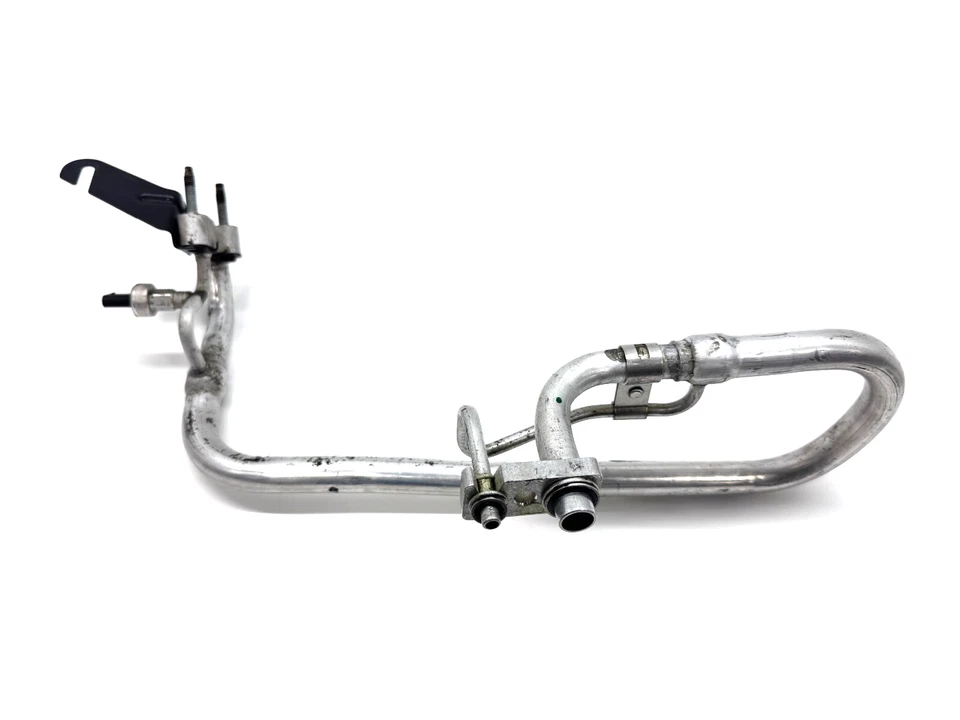 Cargador Chrysler 300 Dodge 2015-2020 línea líquida de succión aire acondicionado 68158886ab OEM Foto 3 de 4