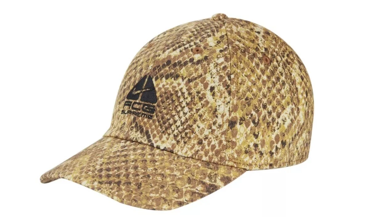 Chapeau Supreme/ Nike ACG Denim 6 panneaux doré peau de serpent FW22 SEMAINE 3 (100 % AUTHENTIQUE)