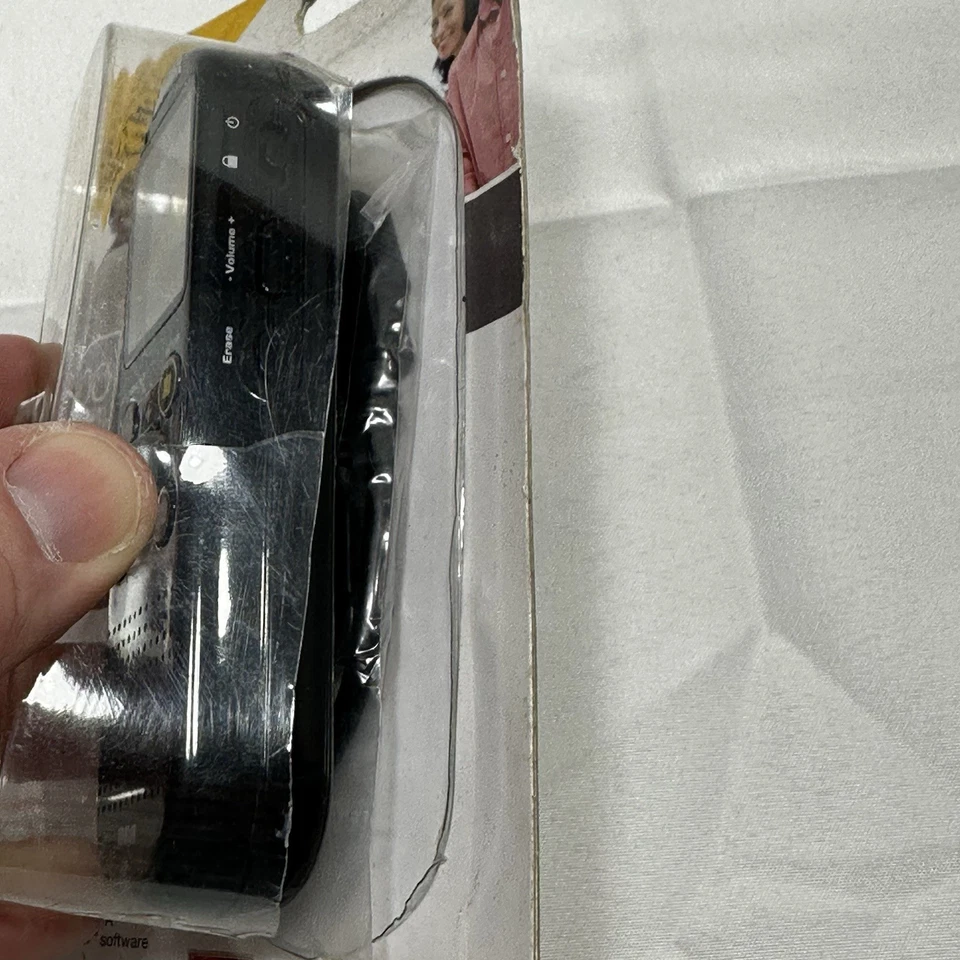 RCA VR6320 2GB Digital Voice Recorder Black Handheld Portable Tested & Working - Image 3 of 4