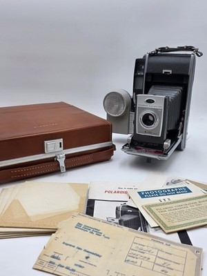 ビンテージPOLAROID 900 ELECTRIC-EYE フィルムカメラ Vintage Polaroid Electric Eye Land Camera Model 900 w/ Original