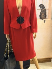   Vintage Valentino Miss V Red Wool Skirt Suit Set Cropped Jacket Italy IT 48