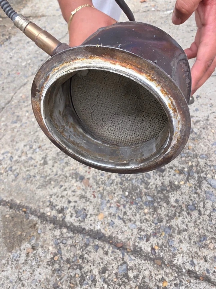 Convertidor catalítico BMW F30 F32 335i 435i xDrive OEM usado buen estado Foto 3 de 4