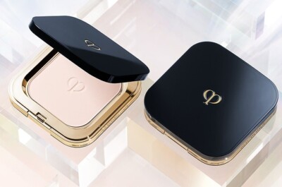 Cle de peau BEAUTE POUDRE COMPACTE ESSENTIELLE n Refining Pressed
