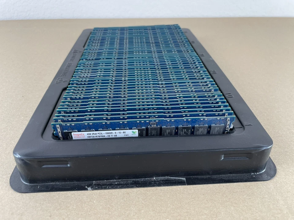 LOT (50) Hynix 4GB 2Rx8 PC3L-10600R DDR3 ECC REG RAM HMT351R7BFR8A-H9 MMSD34X132 - Image 2 of 3