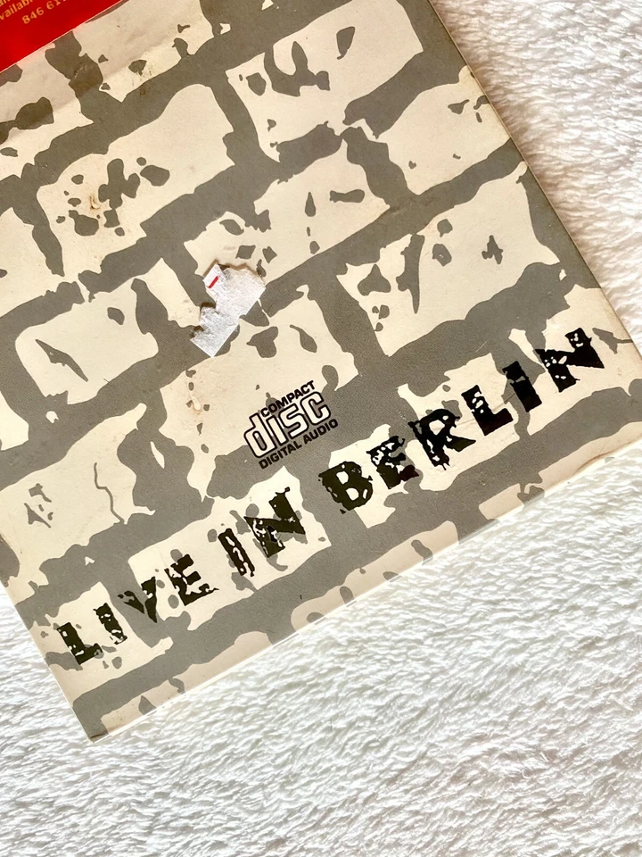 PINK FLOYD CD LONGBOX SEALED THE WALL ROGER WATERS PROMO BERLIN CYNDI LAUPER LP - Image 4 of 4