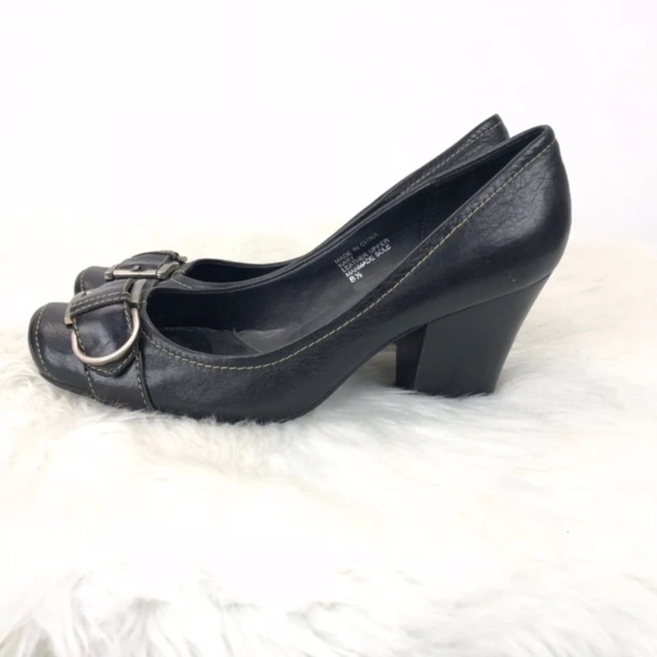 Matisse 8.5 Womens Black Leather Kary Buckle Square Toe Heels - Image 2 of 4
