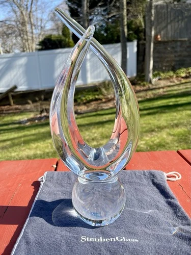 Steuben Crystal Galss Signed  Leadership