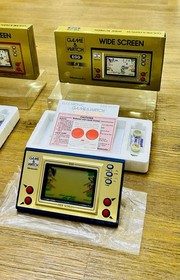 Nintendo Game & Watch EGG (EG-26).- Extremely Rare. Immaculate Condition.