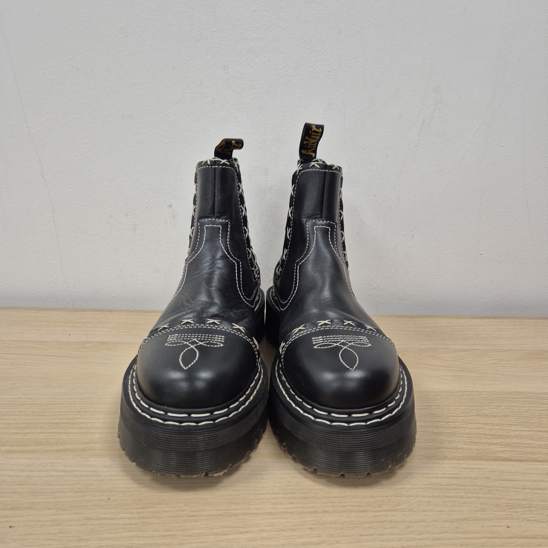Dr Martens 2976 Quad Platform Gothic Western Americana Black