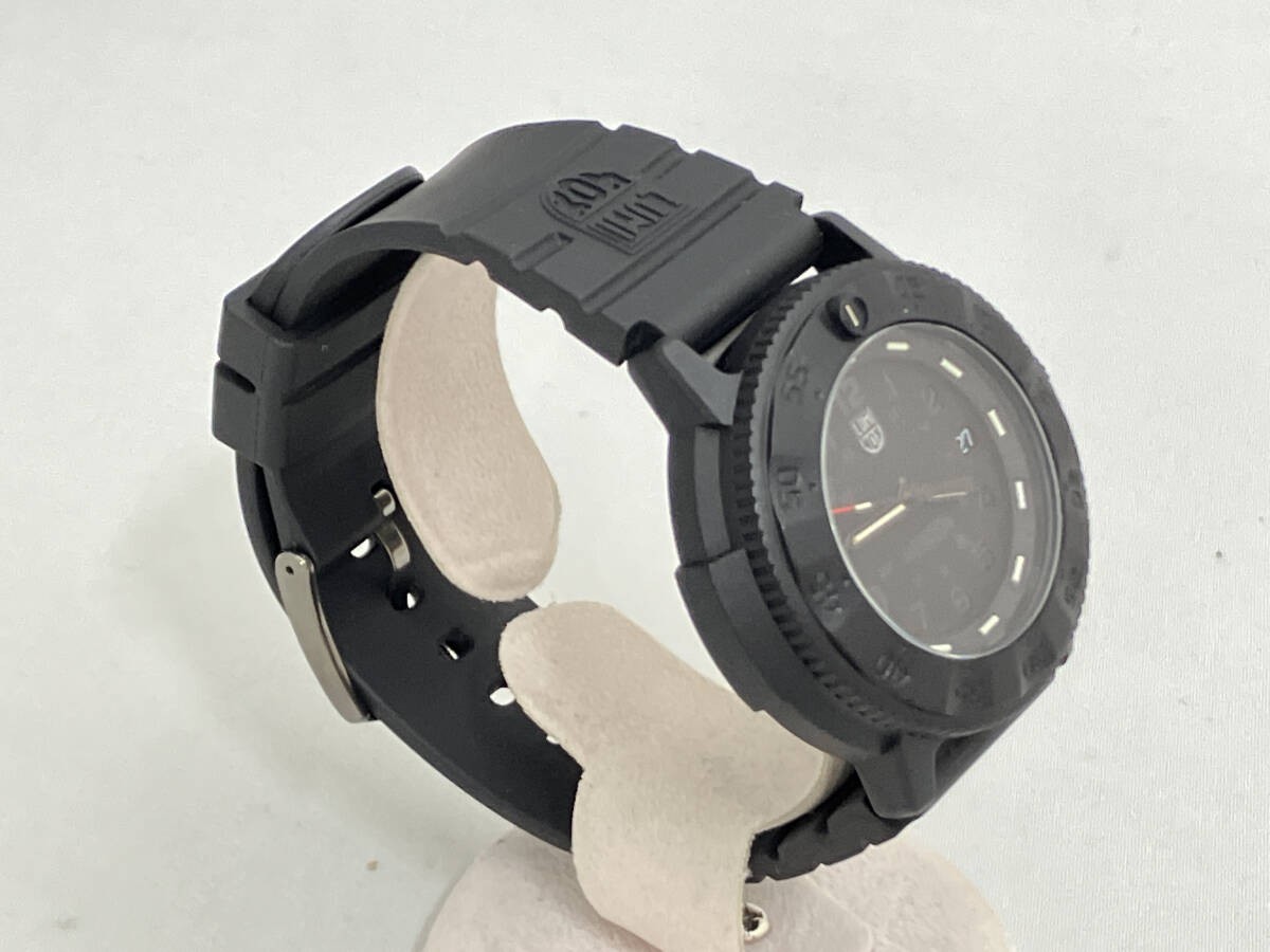 LUMINOX 3000-1GBq Quartz Used Watch Excellent Condition With Box