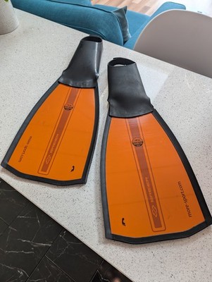 Breier 500B1SG Unterwasserhockey Carbonflossen - weiche S-Glasklingen - UK Größe 4