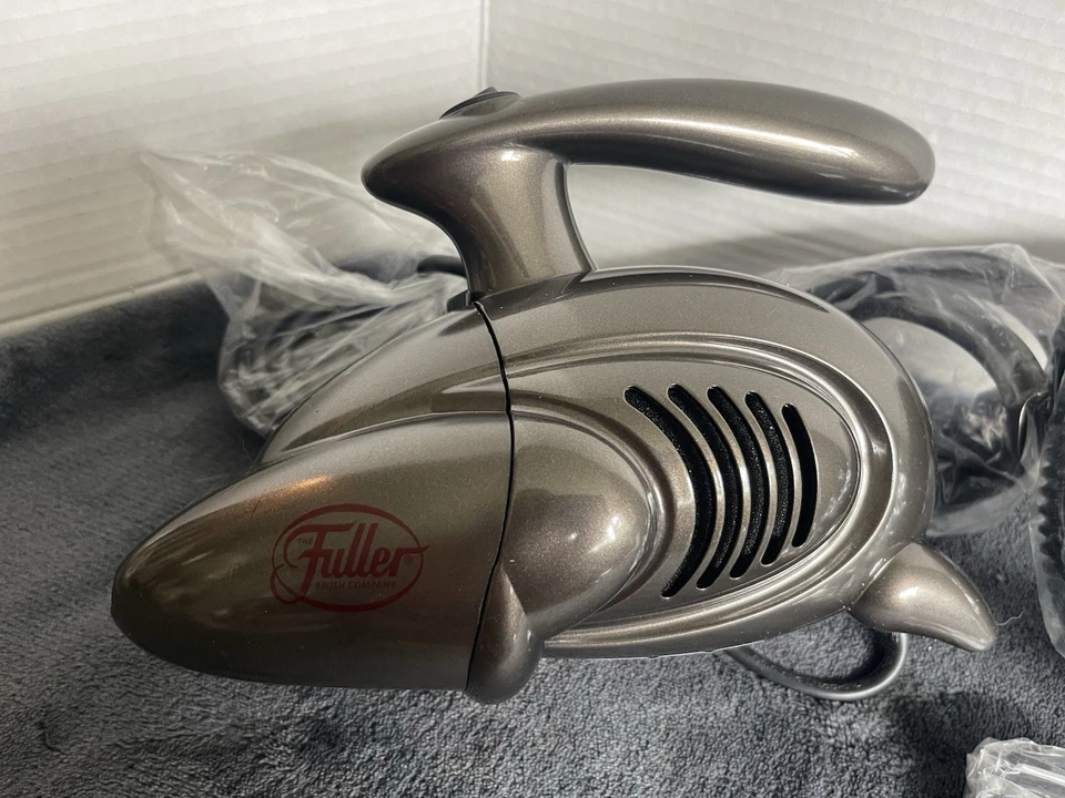 Micro aspiradora de mano Fuller Brush Company modelo FBMV metálica negra nueva Foto 2 de 4