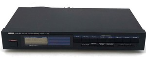 Vintage Yamaha T-32 Natural Sound AM/FM Stereo Tuner Digital Synthesizer
