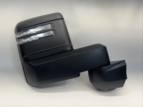 2020-2024 CHEVROLET SILVERADO PASSENGER RIGHT SIDE MIRROR OEM RH 84944540